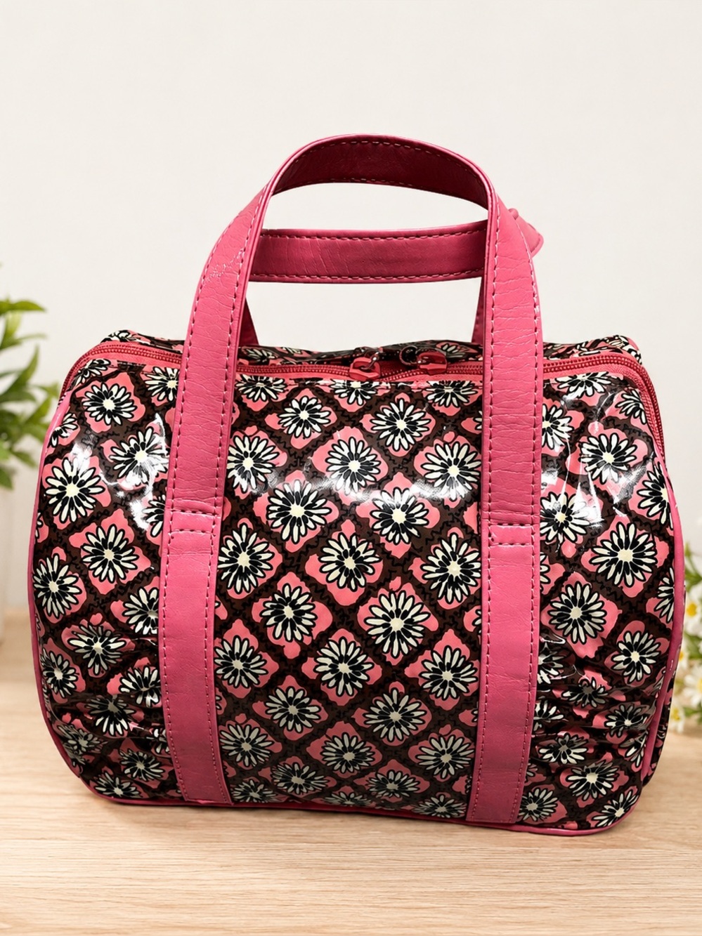 Vera Bradley Pink and Black Floral lunch Bag